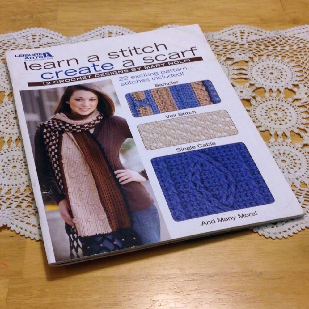 Crochet Crafts booklet, learn a stitch create a scarf